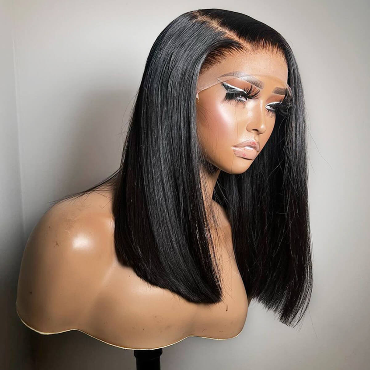 Shoulder-Length Straight Wig | Double Drawn | Glueless | 6×5 Pre-Cut Lace | Lumma